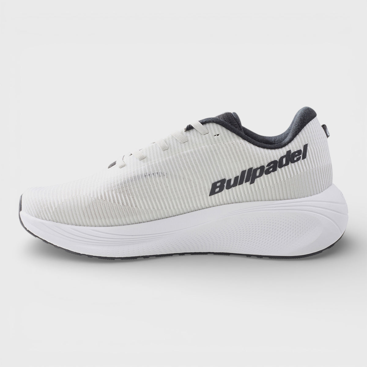 ZAPATILLA BULLPADEL MOVE PRO 26V GRIS CLARO